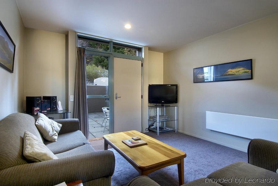 Gateway Aparthotel