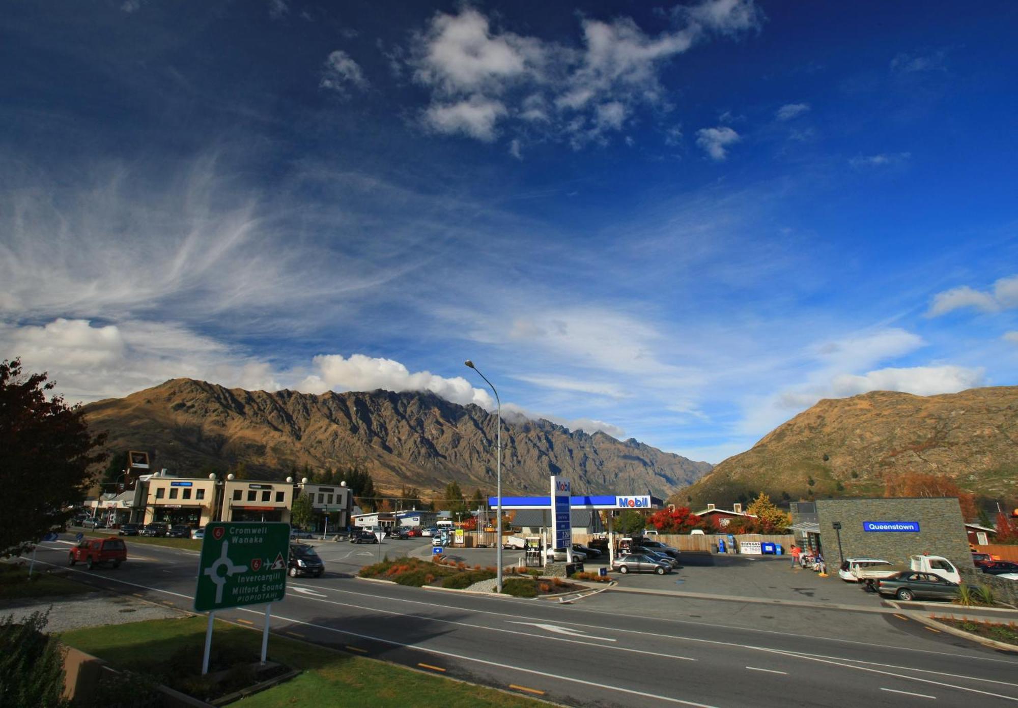 Aparthotel Gateway 4*